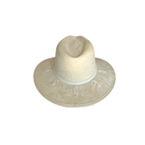 Sombrero White Plumitas