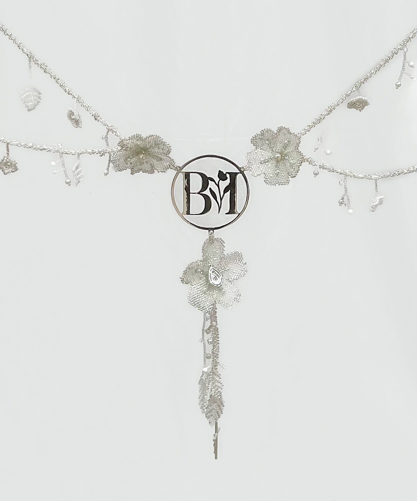 Lazo Clavel con Inciales Personalizadas