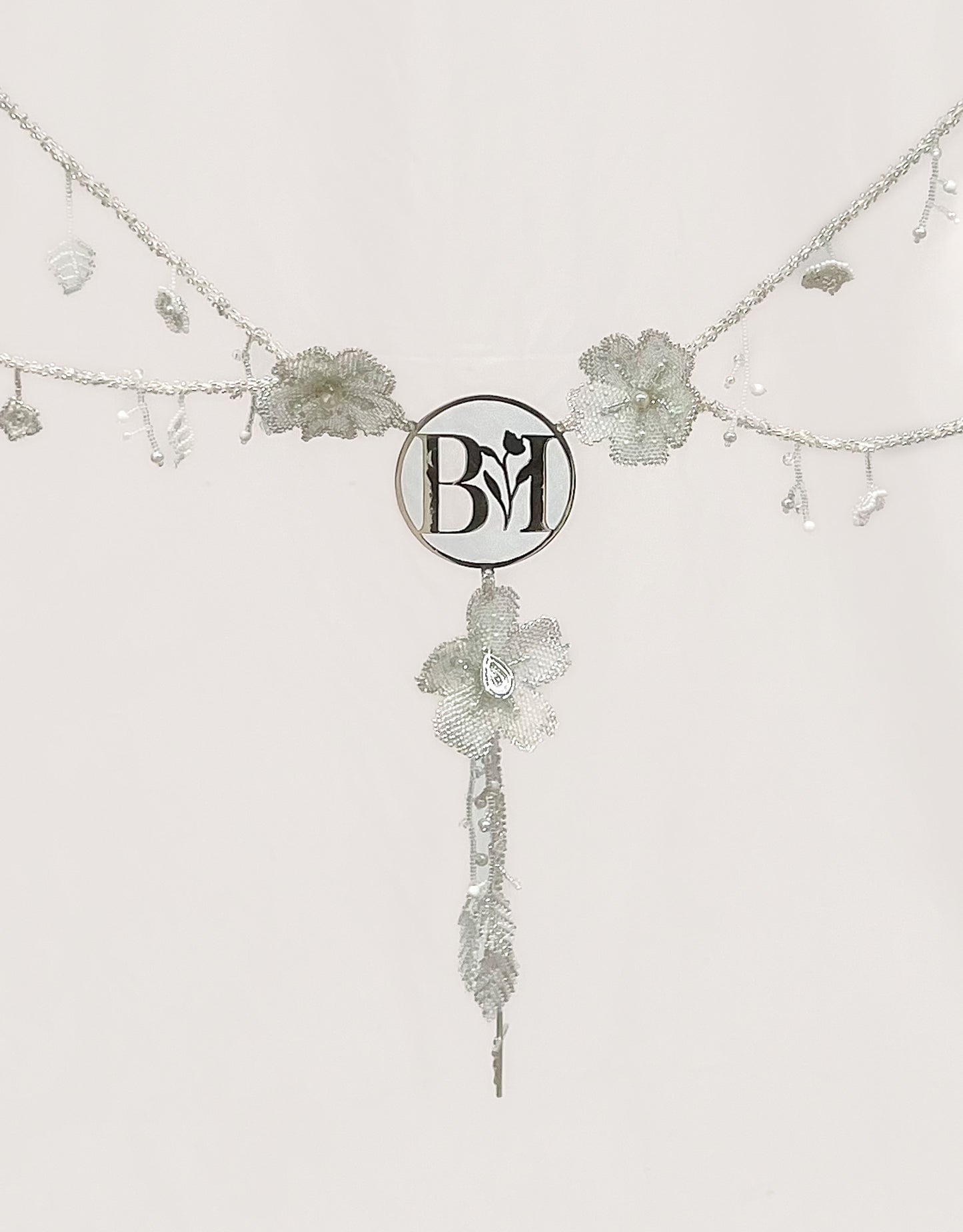 Lazo Clavel con Inciales Personalizadas