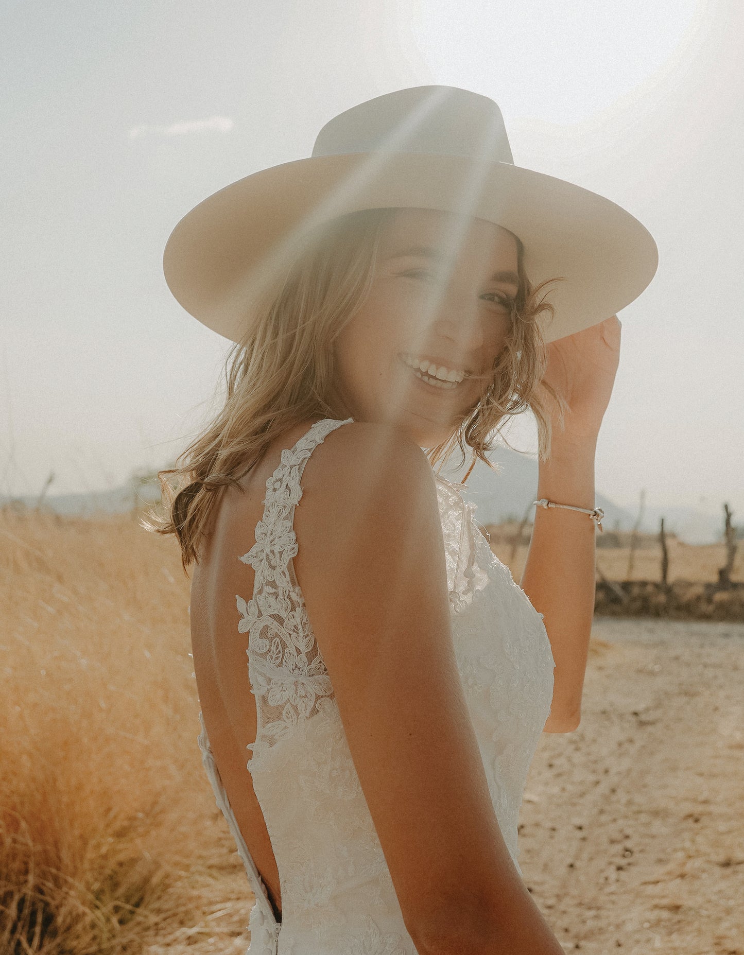 Sombrero Novia Orquídea
