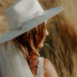 Sombrero Novia Orquídea